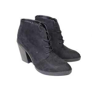 🔴 LAST CHANCE 🔴 Steve Madden Black Sued Chunky Heel Lace Up Boots